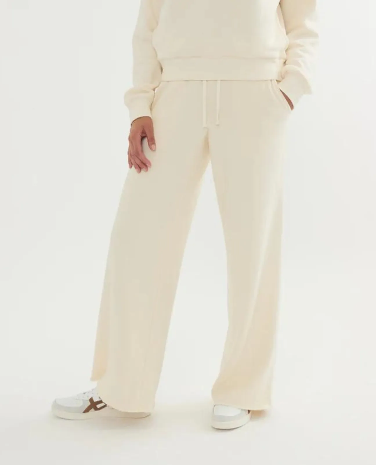 Anytime Wide Leg Sweatpant