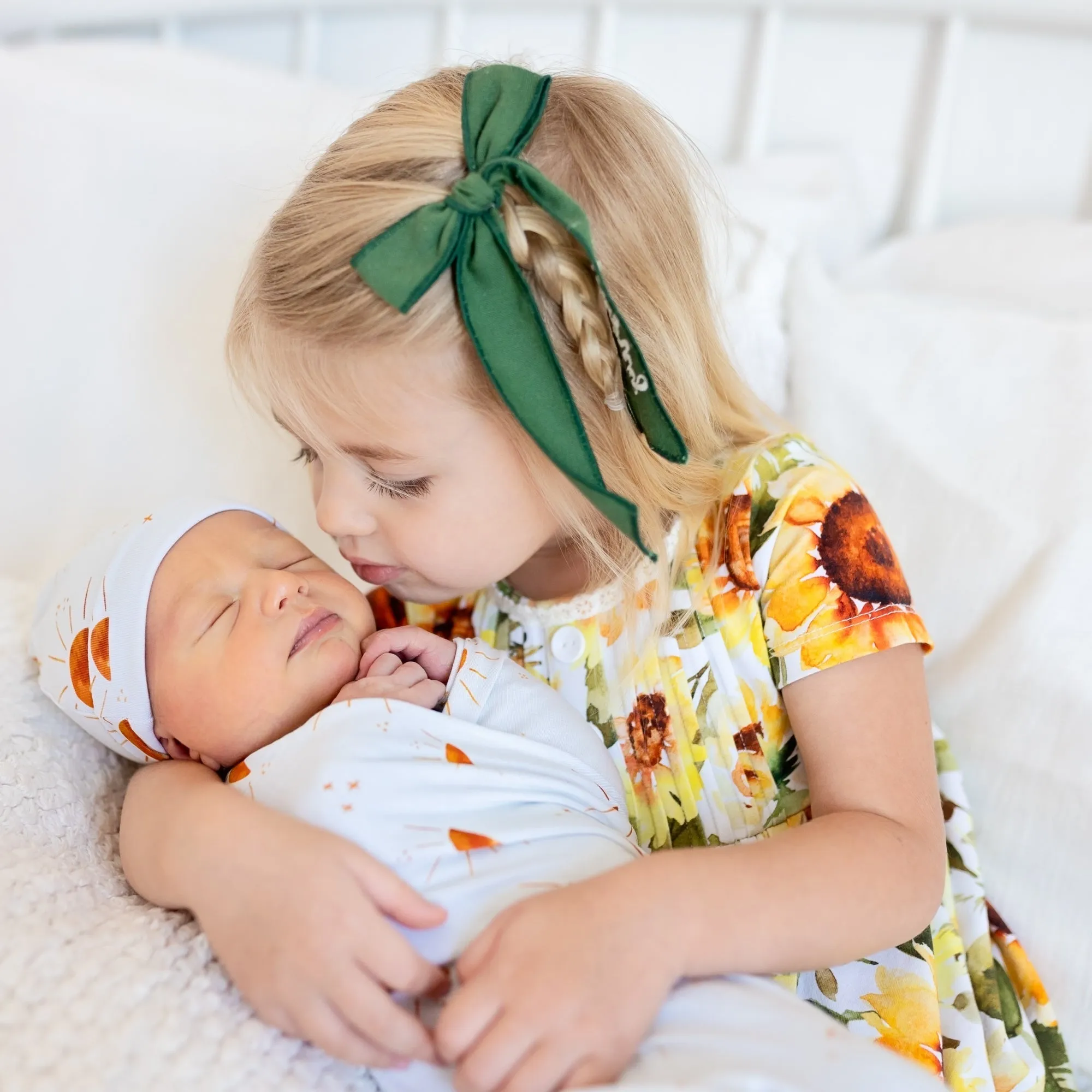 August Newborn Knot Hat