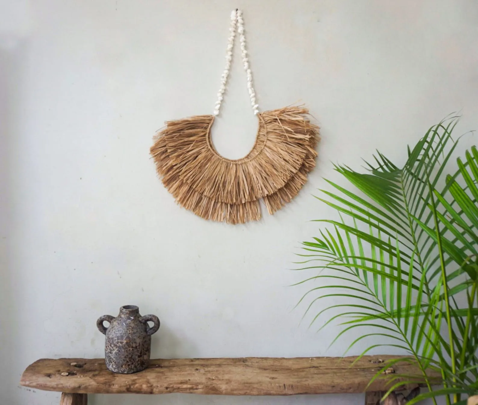 Boho raffia white shells wall hanging decoration