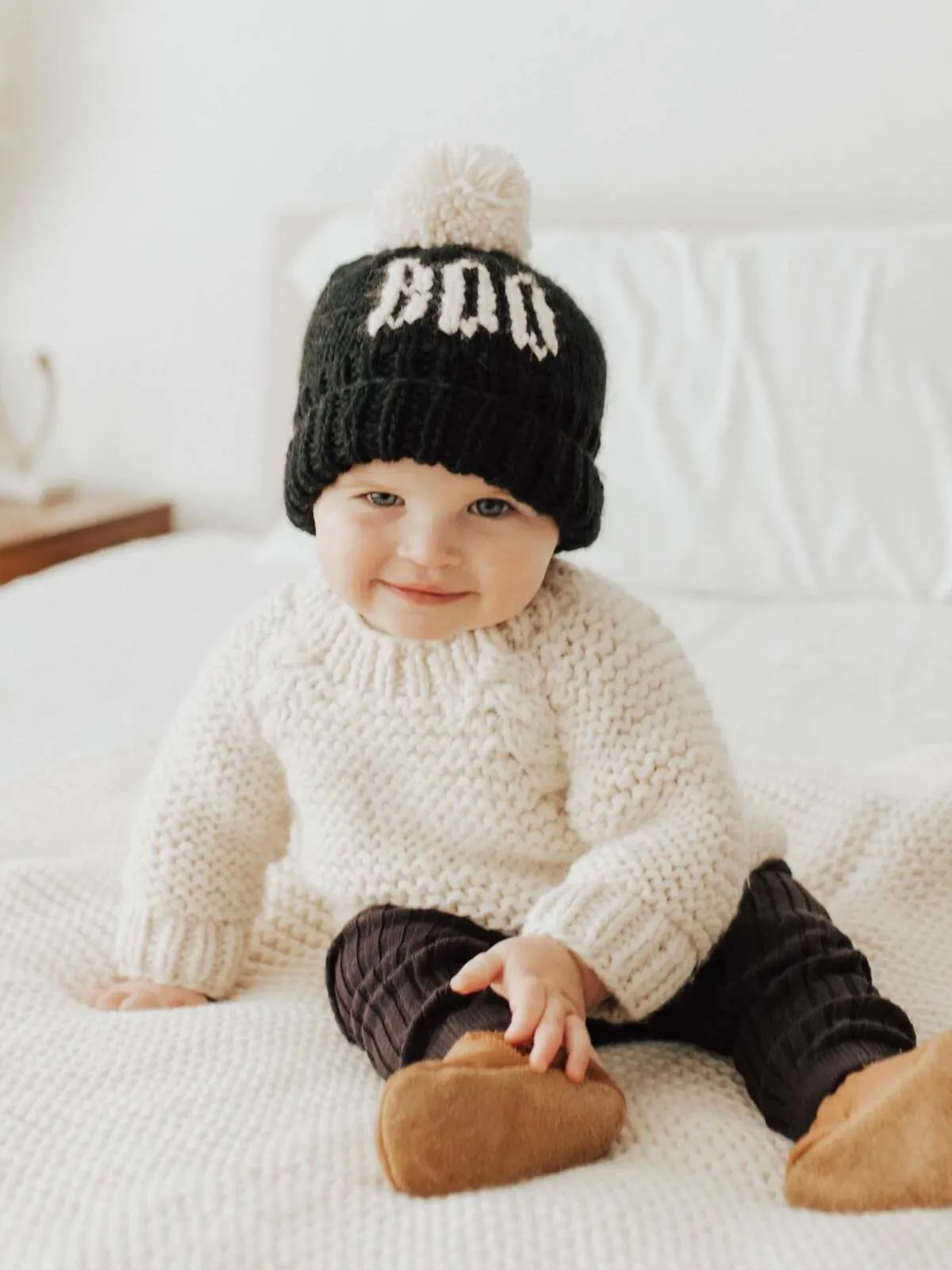 Boo Knit Pom Hat, Black