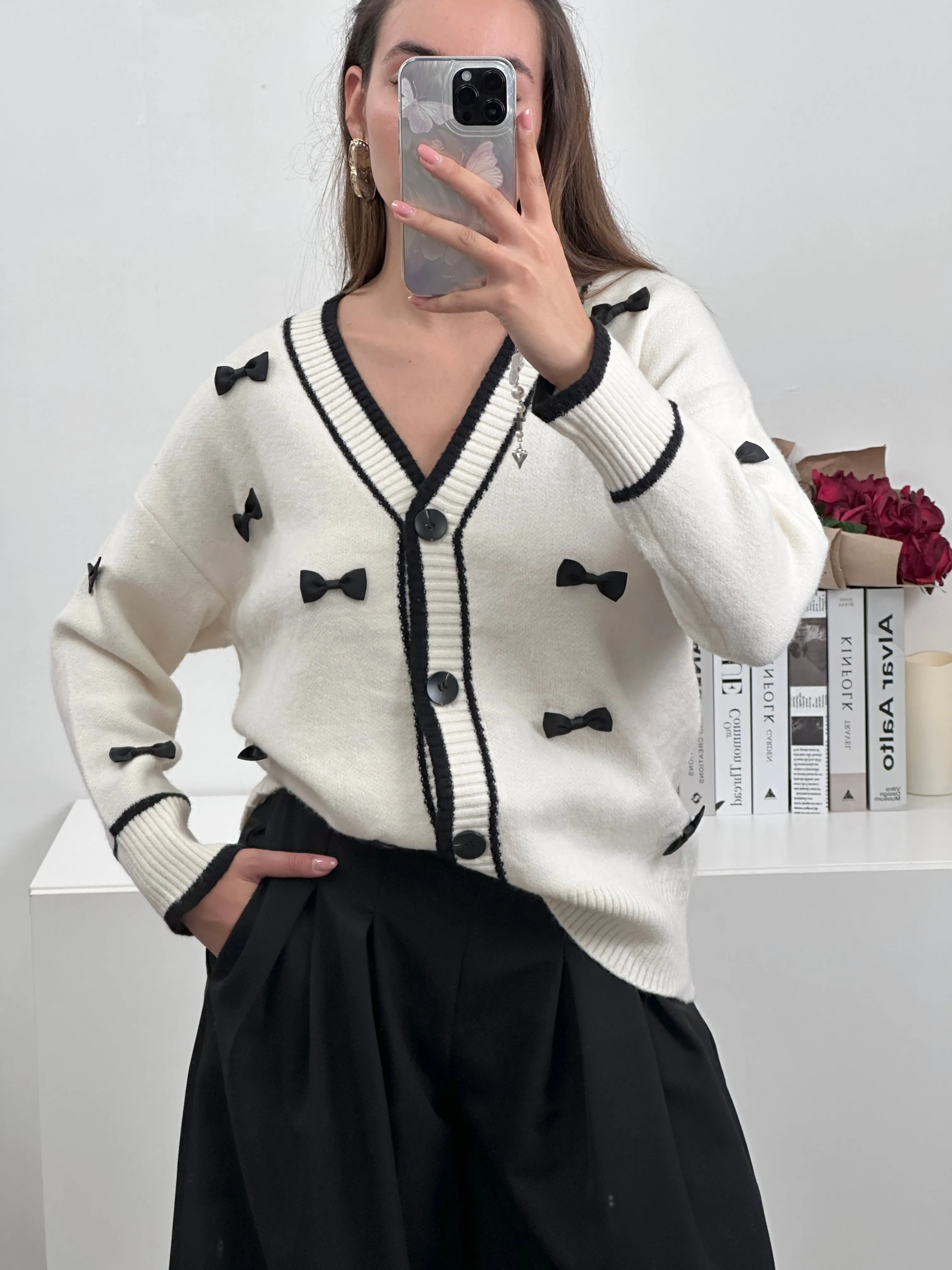 Cardigan FIOCCHETTO