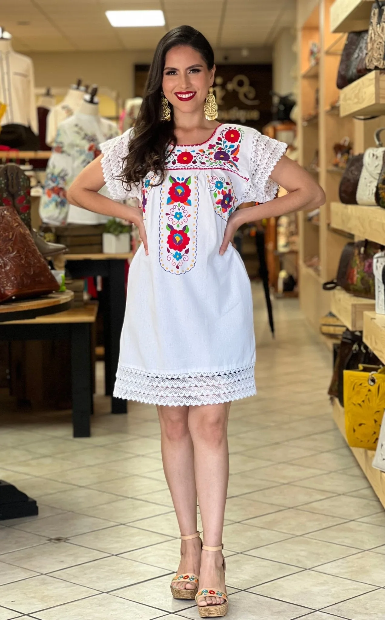 De La Rosa Embroidered Dress