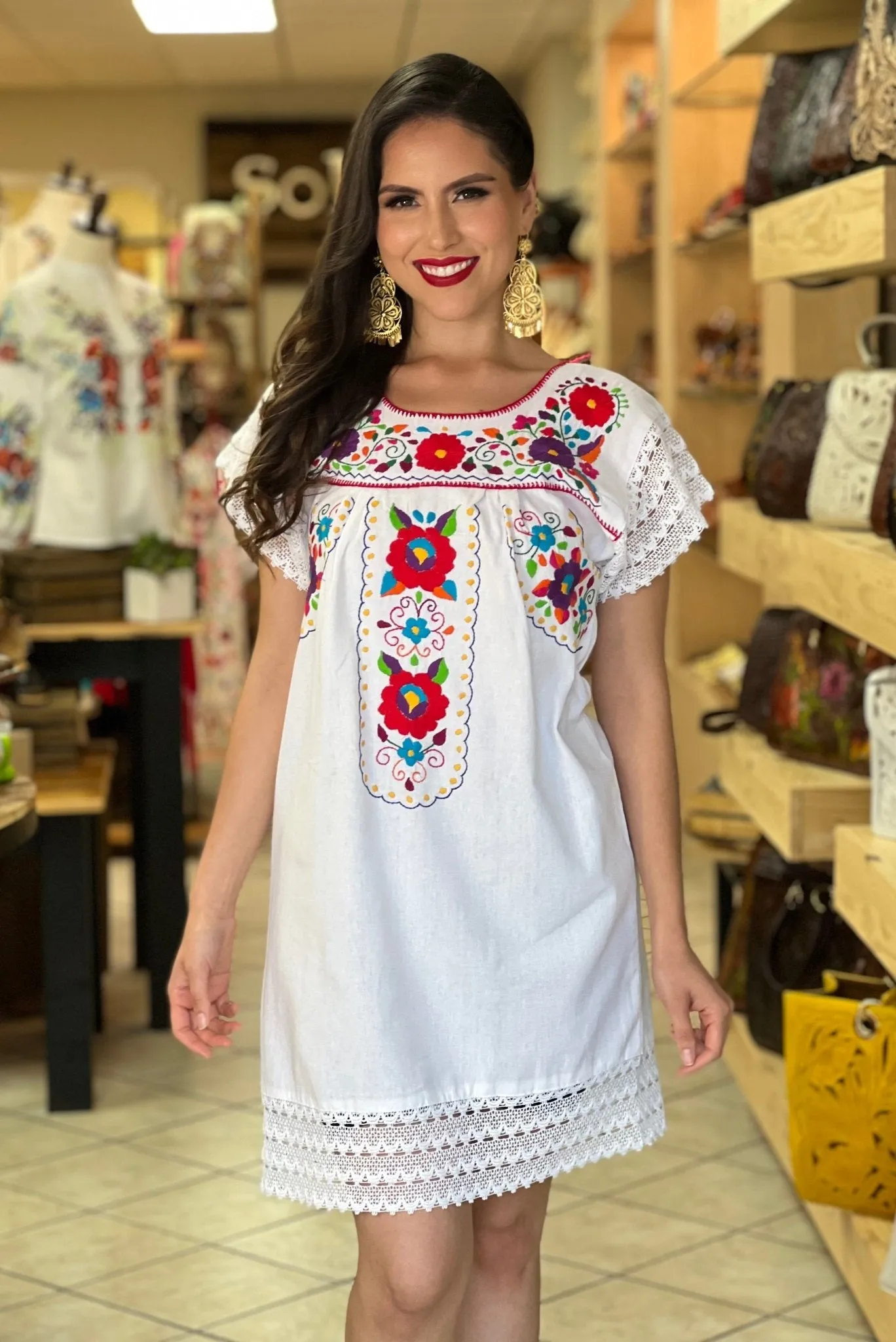 De La Rosa Embroidered Dress