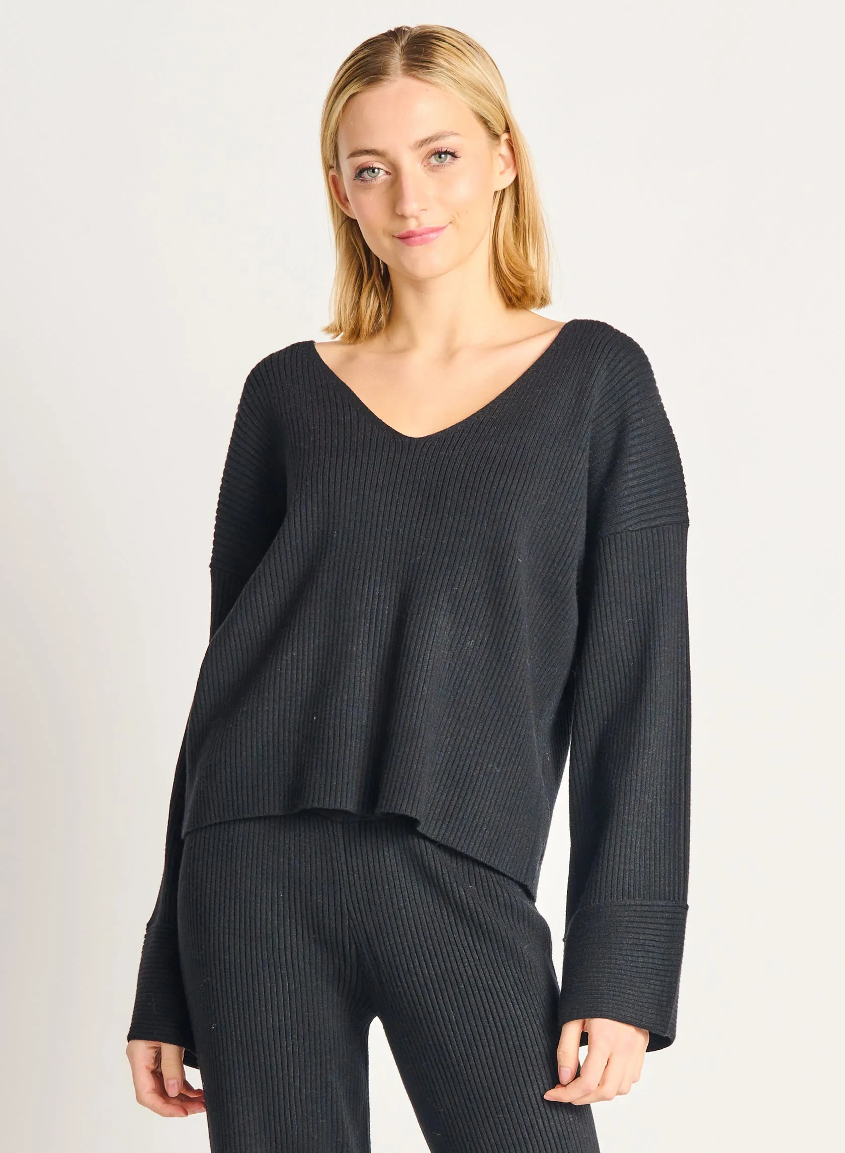 Dex Midnight Wide Sleeve Ribbed Sweater