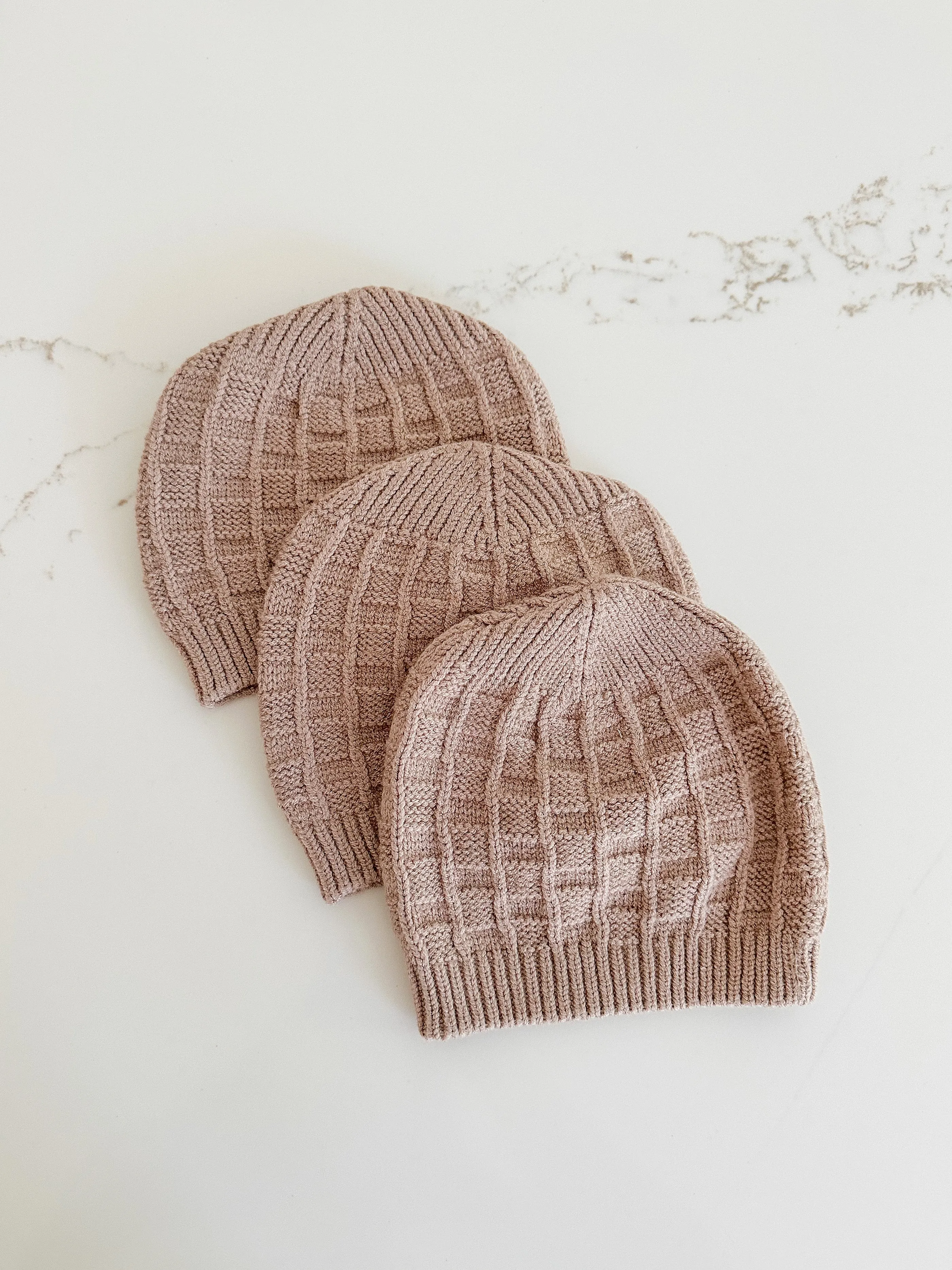 Knit Beanie - Chocolate