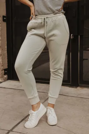 Kourtney Sweatpants in Sage