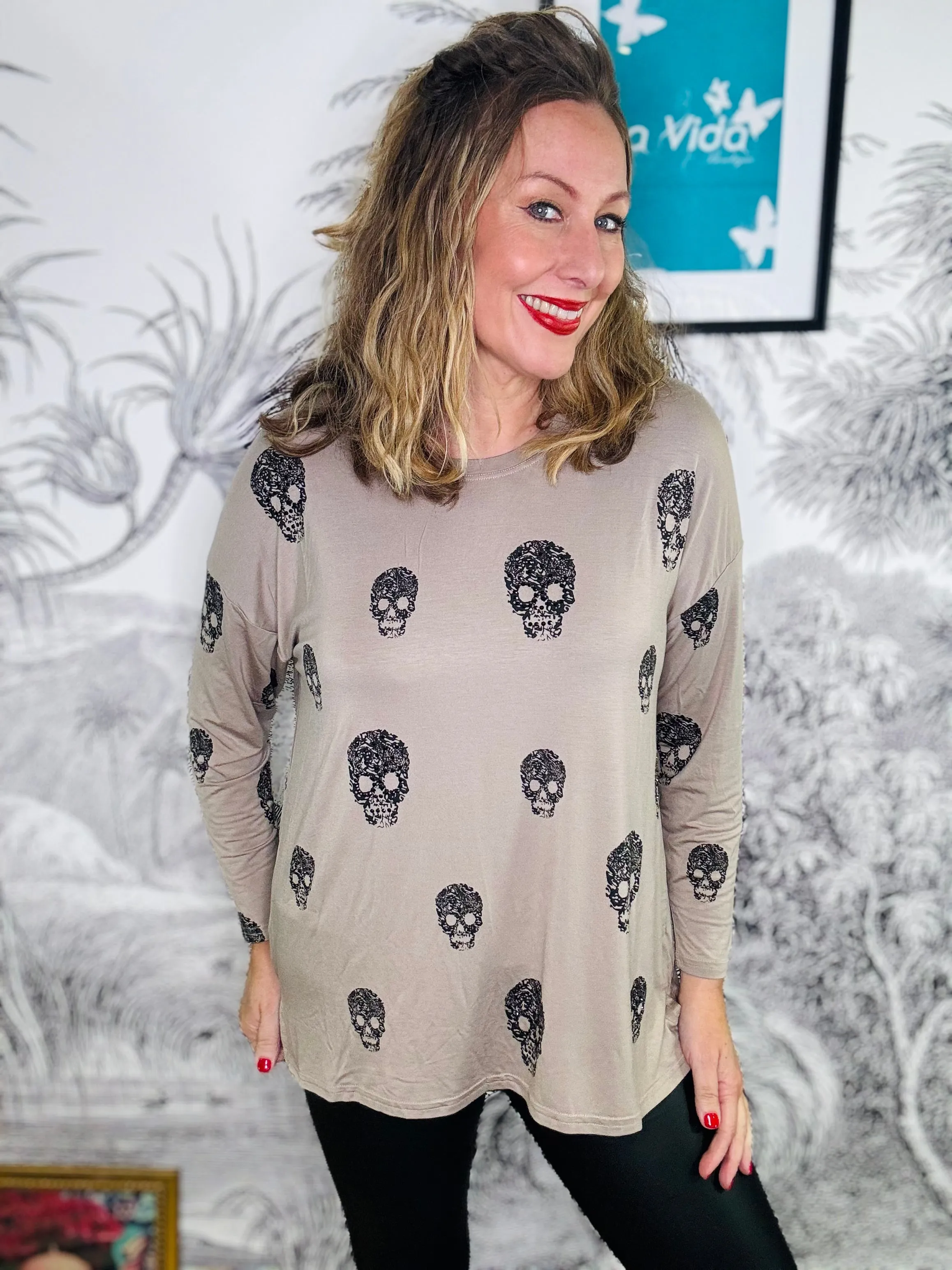 Mary Scattered Sparkle Skull Top