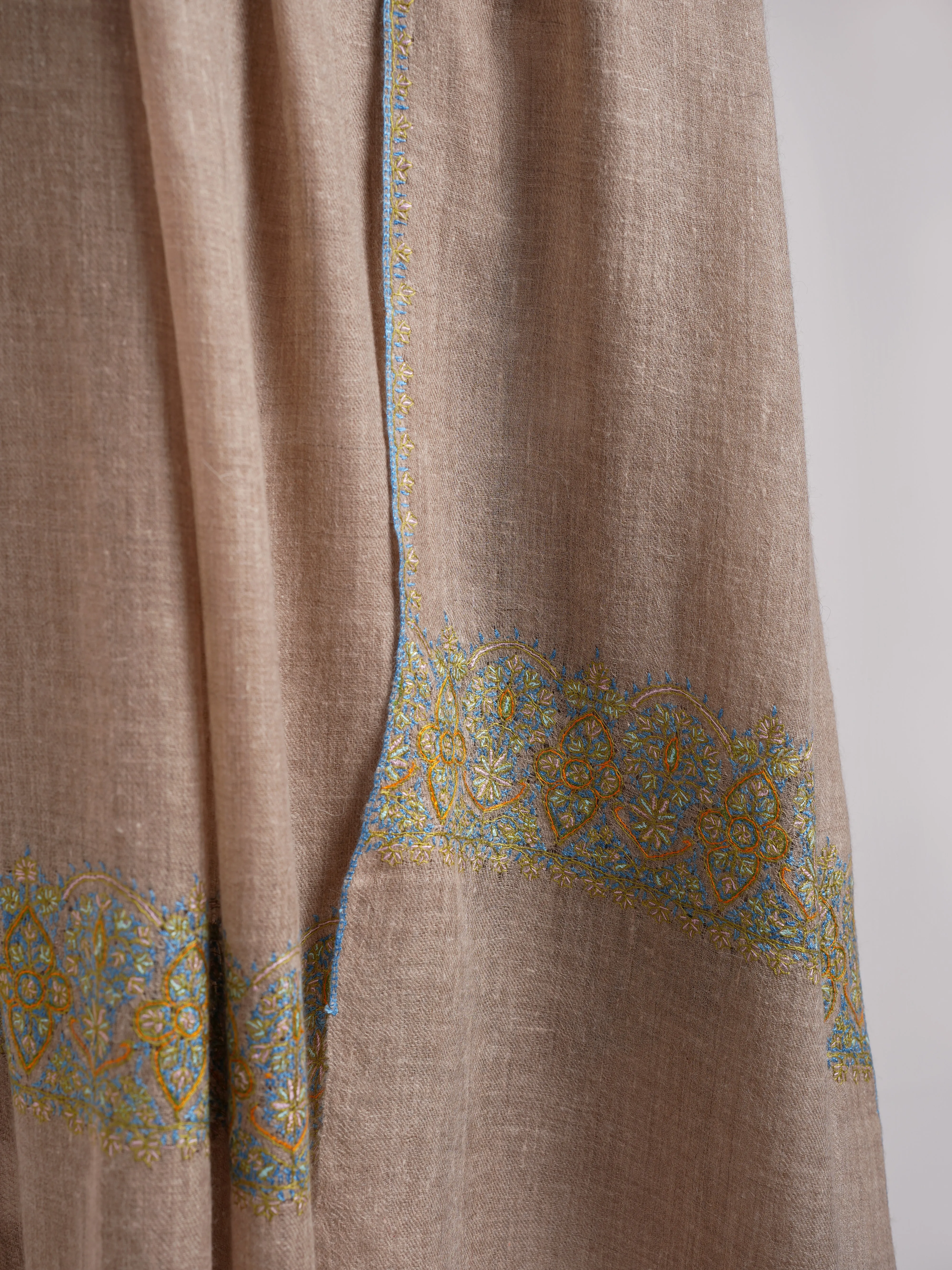 Natural Grey Cashmere Embroidered Kashmiri Stole