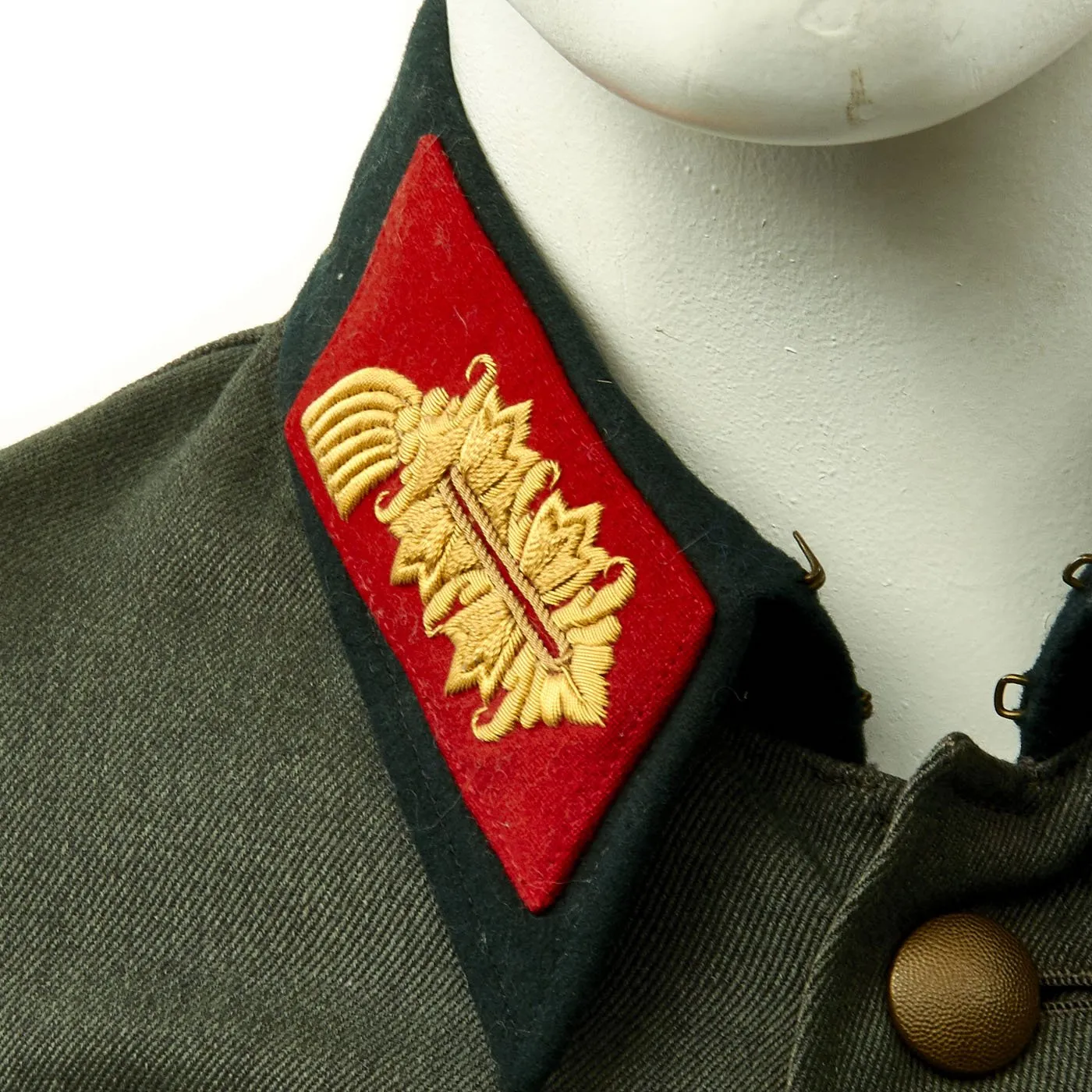 Original German WWII General Hans-Ludwig Speth Uniform, Photos, and Documents Grouping