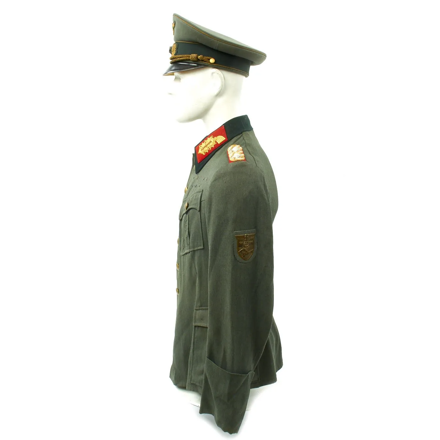 Original German WWII General Hans-Ludwig Speth Uniform, Photos, and Documents Grouping