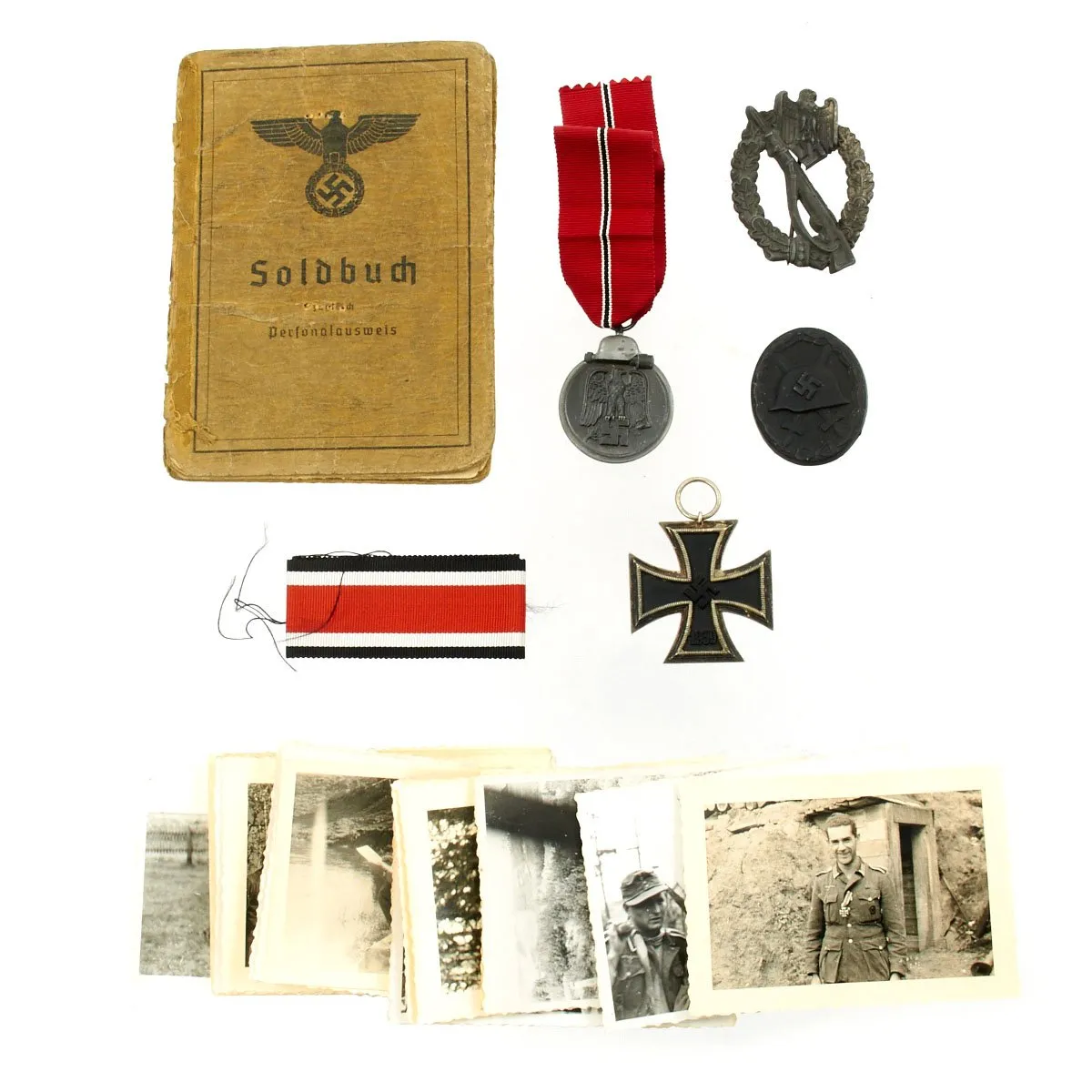 Original German WWII Named Gebirgsjäger Soldbuch with Medals and Photos Grouping