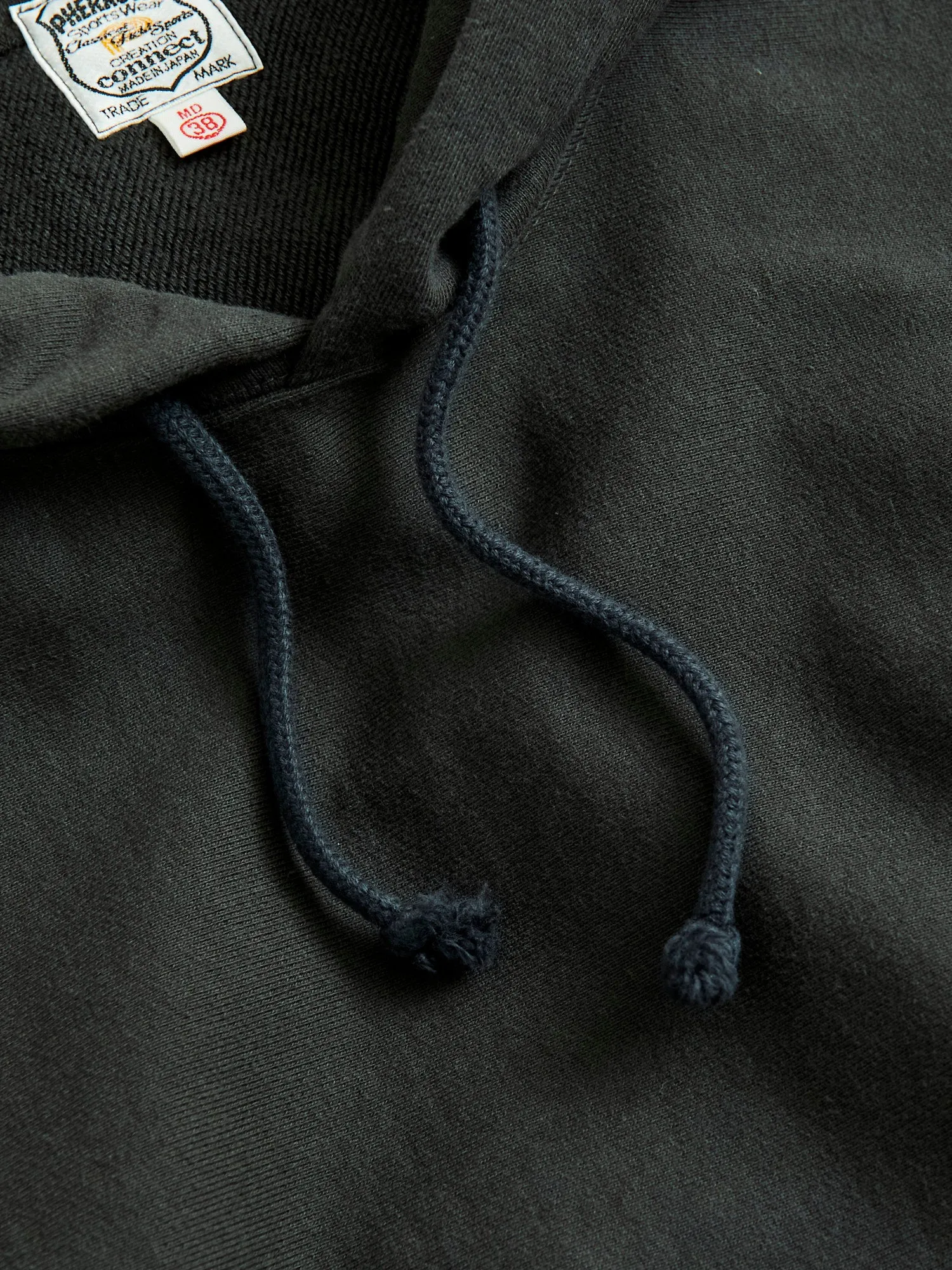 Reverse Weave Heavyweight Pullover Hoodie in Black