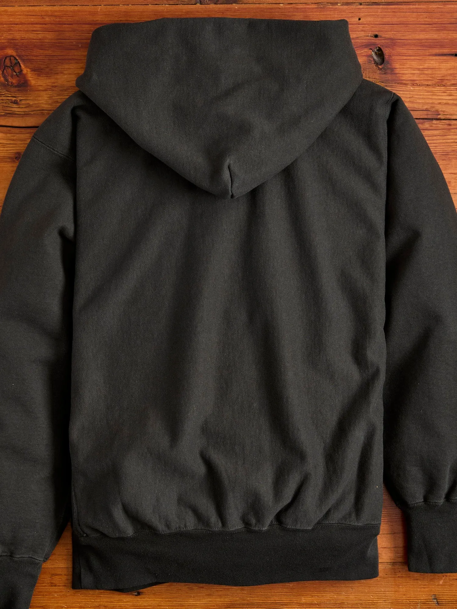 Reverse Weave Heavyweight Pullover Hoodie in Sulfur Black