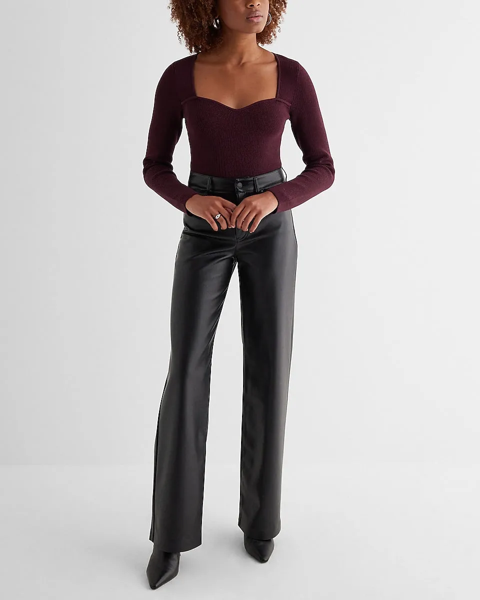 Ribbed Sweetheart Neckline Long Sleeve Sweater in Wine