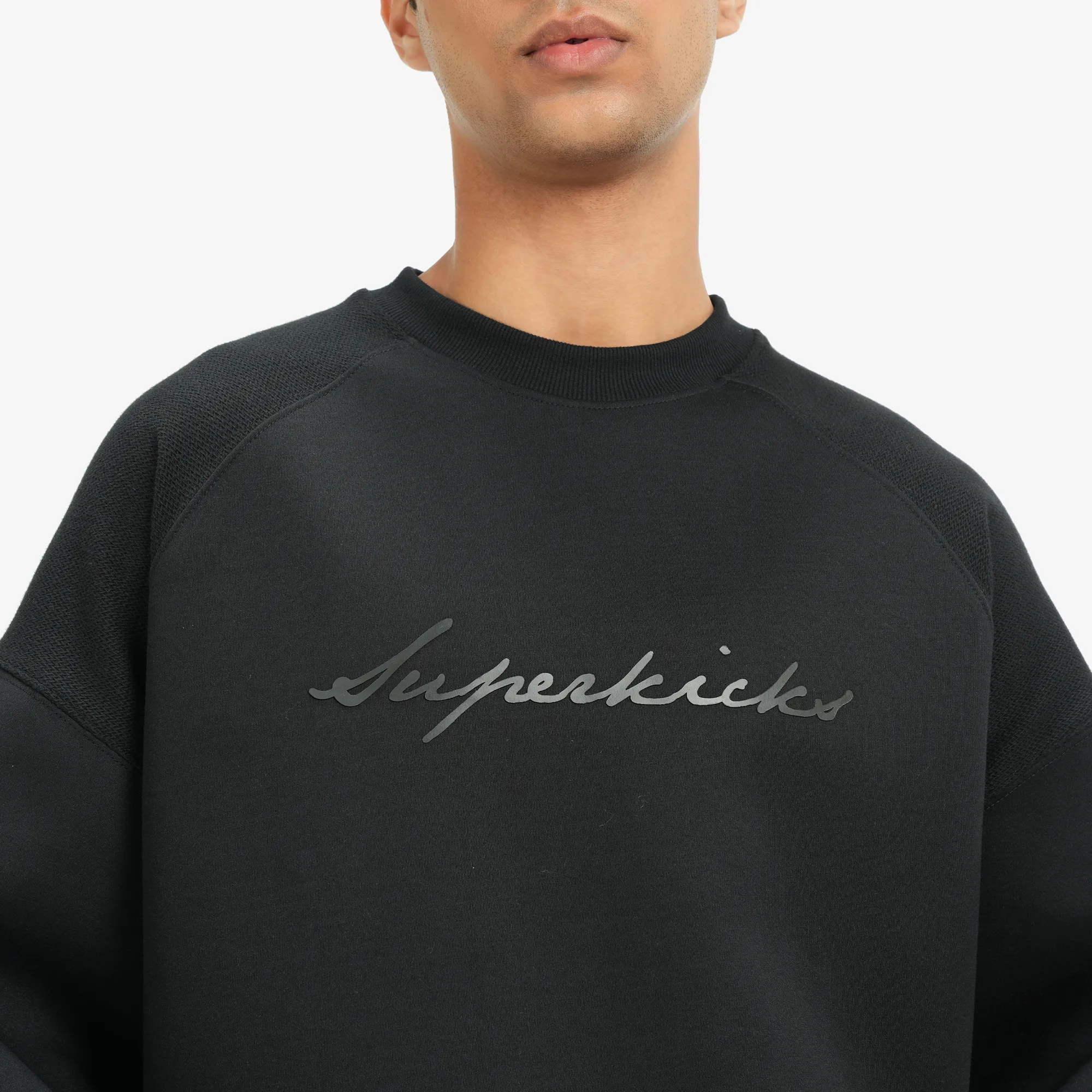 Superkicks | SIGNATURE SWEATSHIRT { MIDNIGHT BLACK