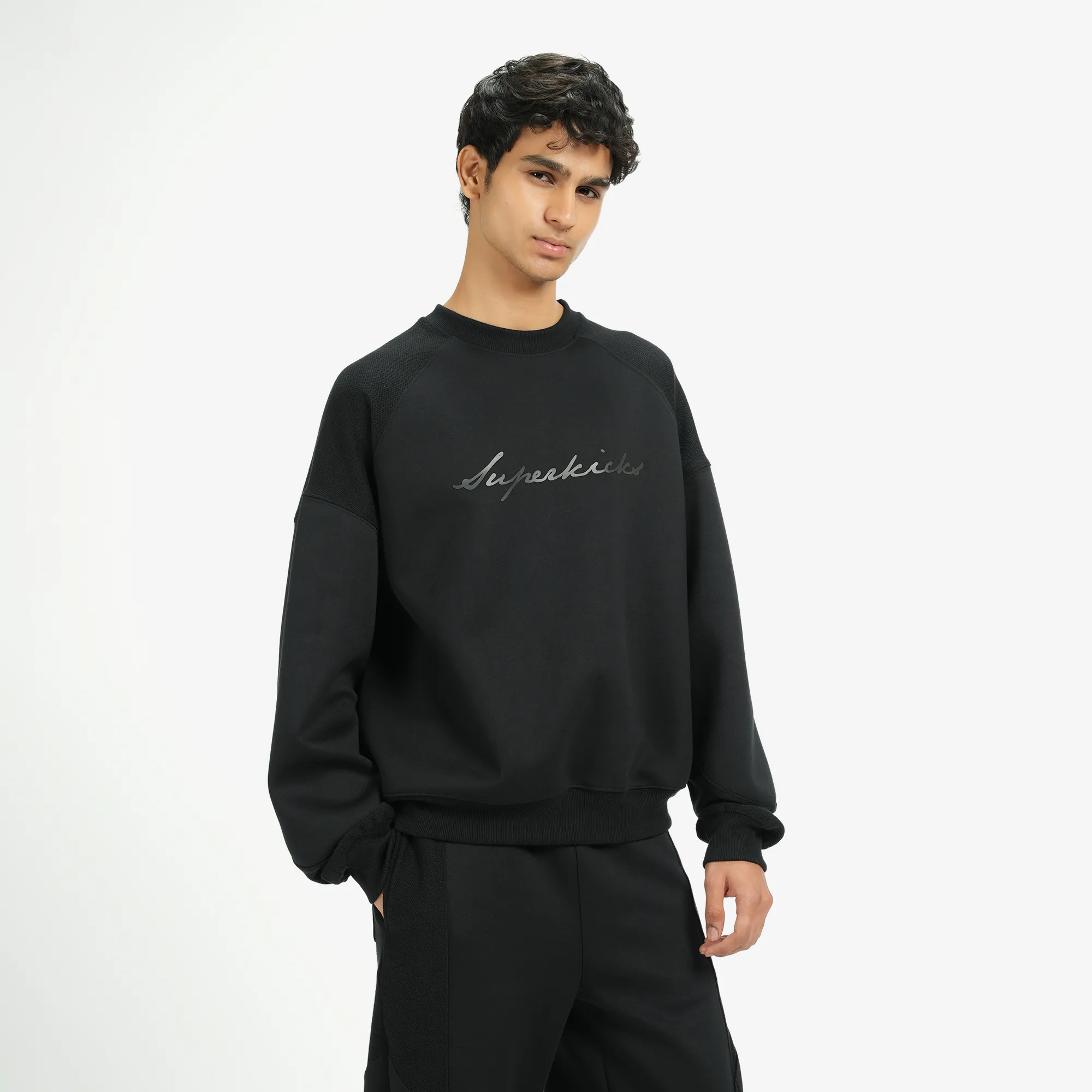 Superkicks | SIGNATURE SWEATSHIRT { MIDNIGHT BLACK