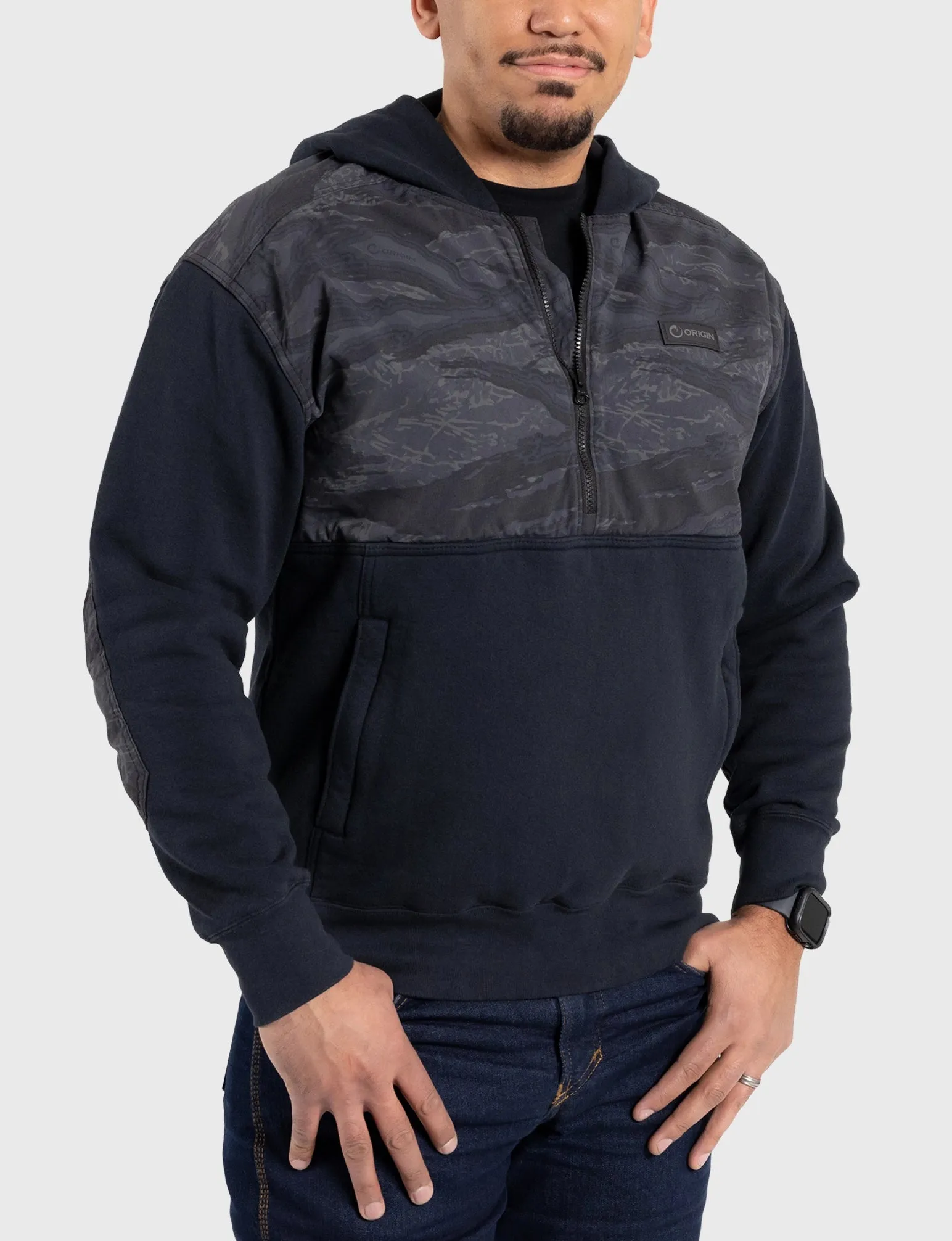 THE HEAVY HALF ZIP HOODIE