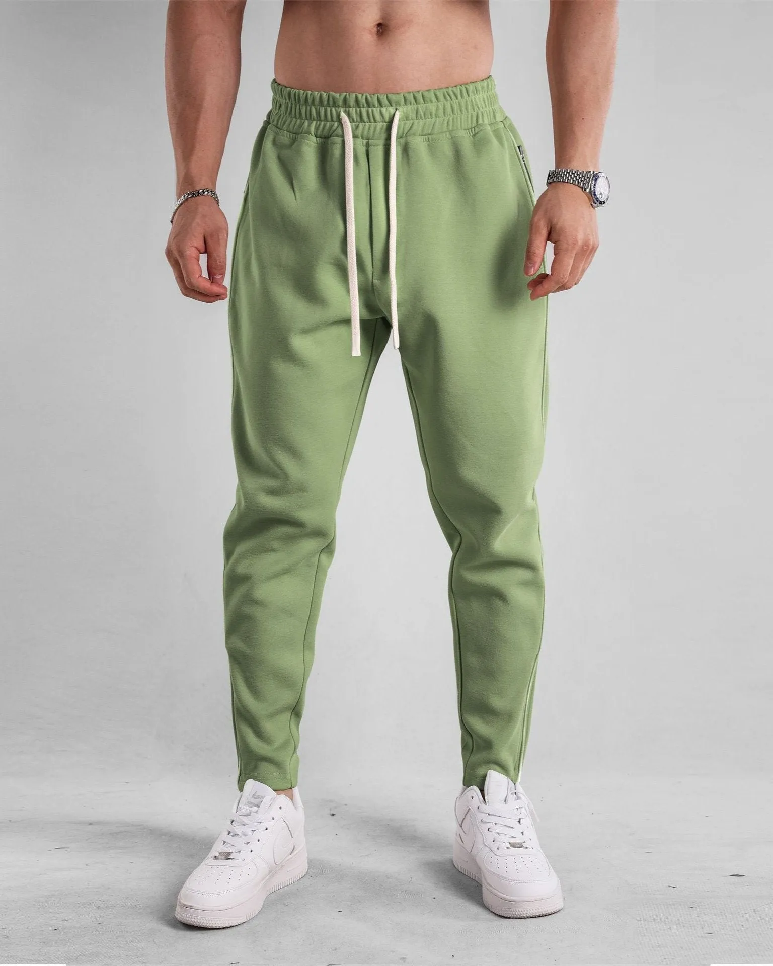 Track Side Sweatpants With Zipper Hem