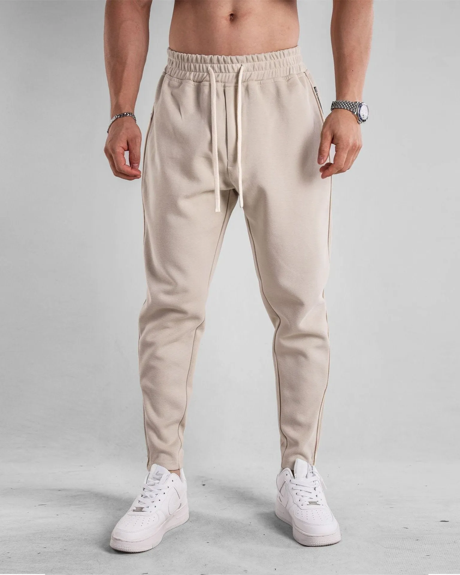 Track Side Sweatpants With Zipper Hem