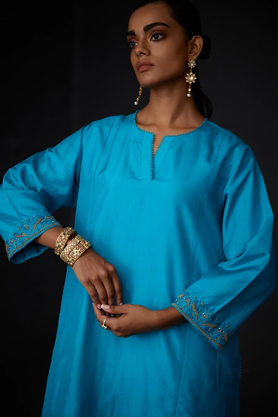 Turquoise Blue Pintuck Tunic & Embroidered Pant Set