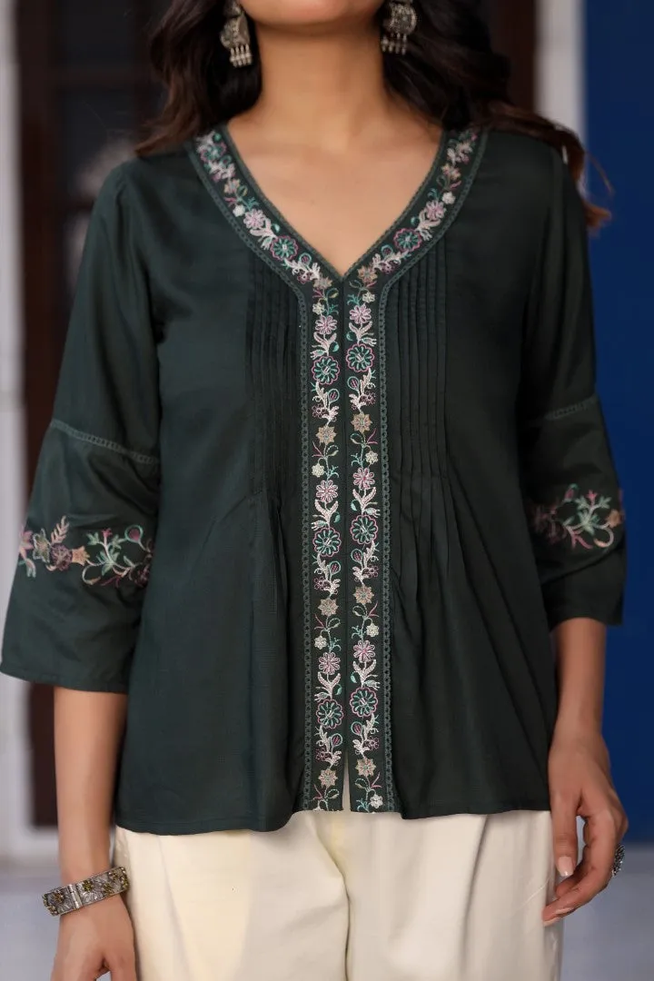 Women Green Rayon Solid With Embroidered Tunic