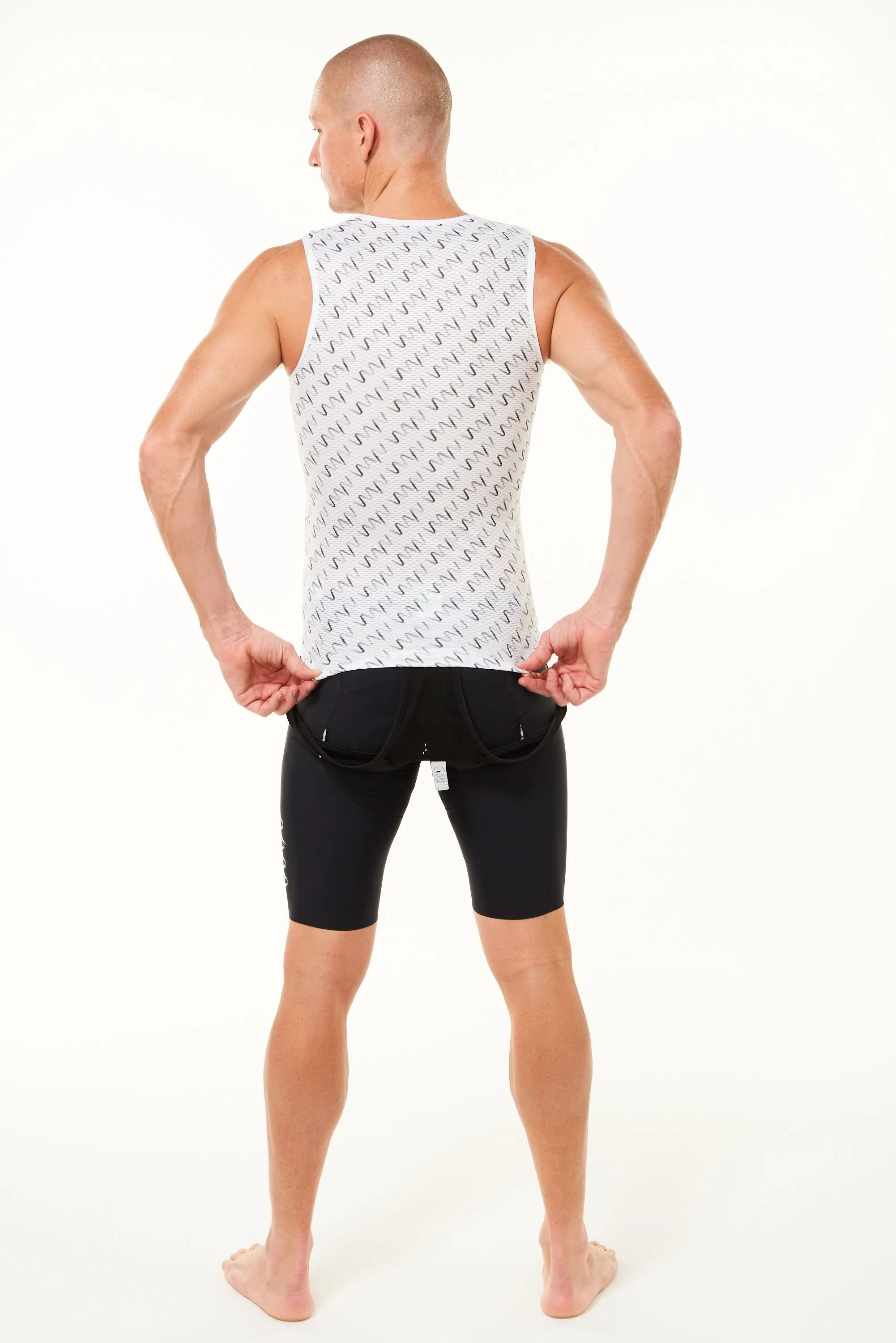 WYN signature men's sleeveless base layer - gray